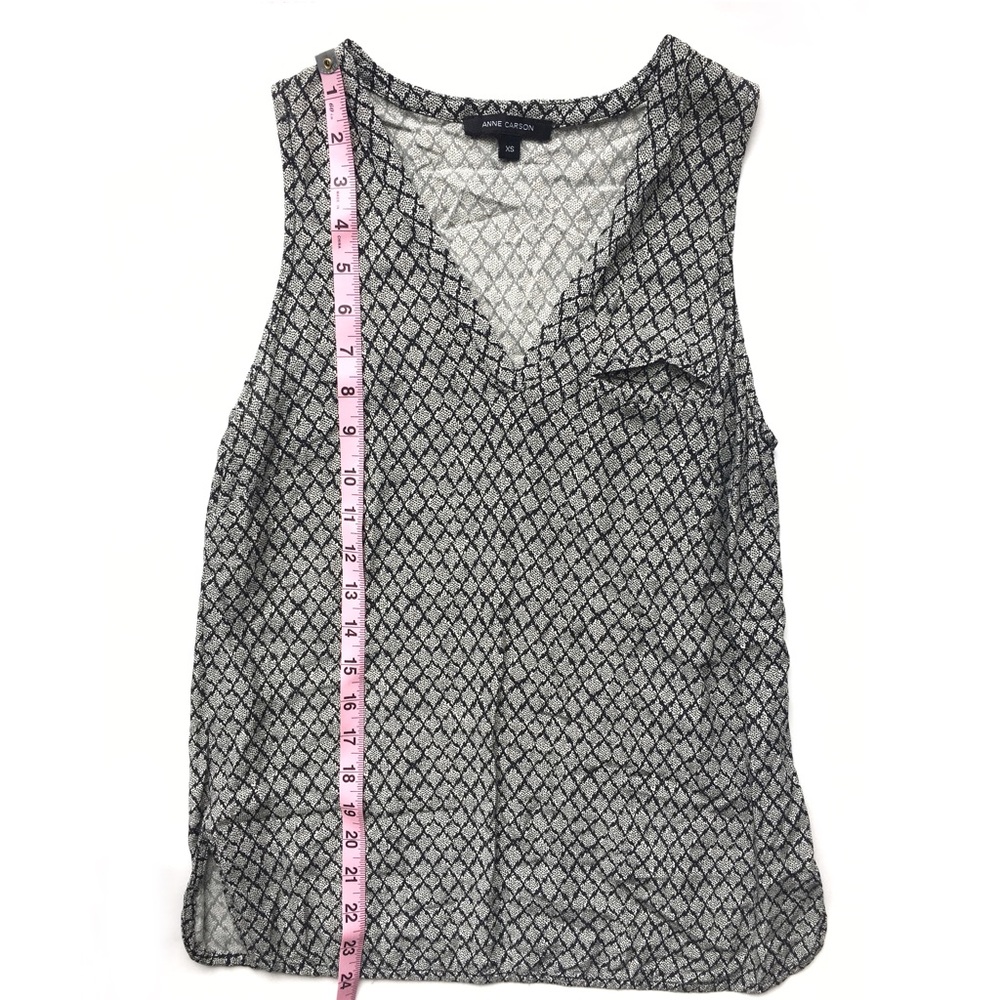 Geometric Tank Top - Picture 4 of 5